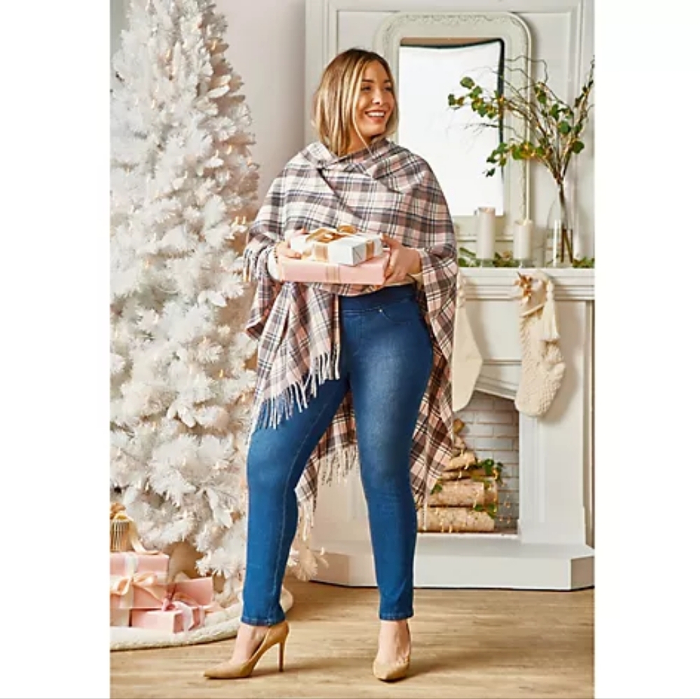 Belle by Kim Gravel Skinny Jeans